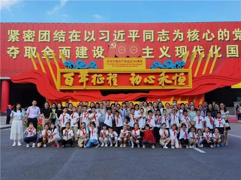 关羽水淹七军威震华夏,为何兵强马壮的他却被吕蒙轻易瓦解掉?